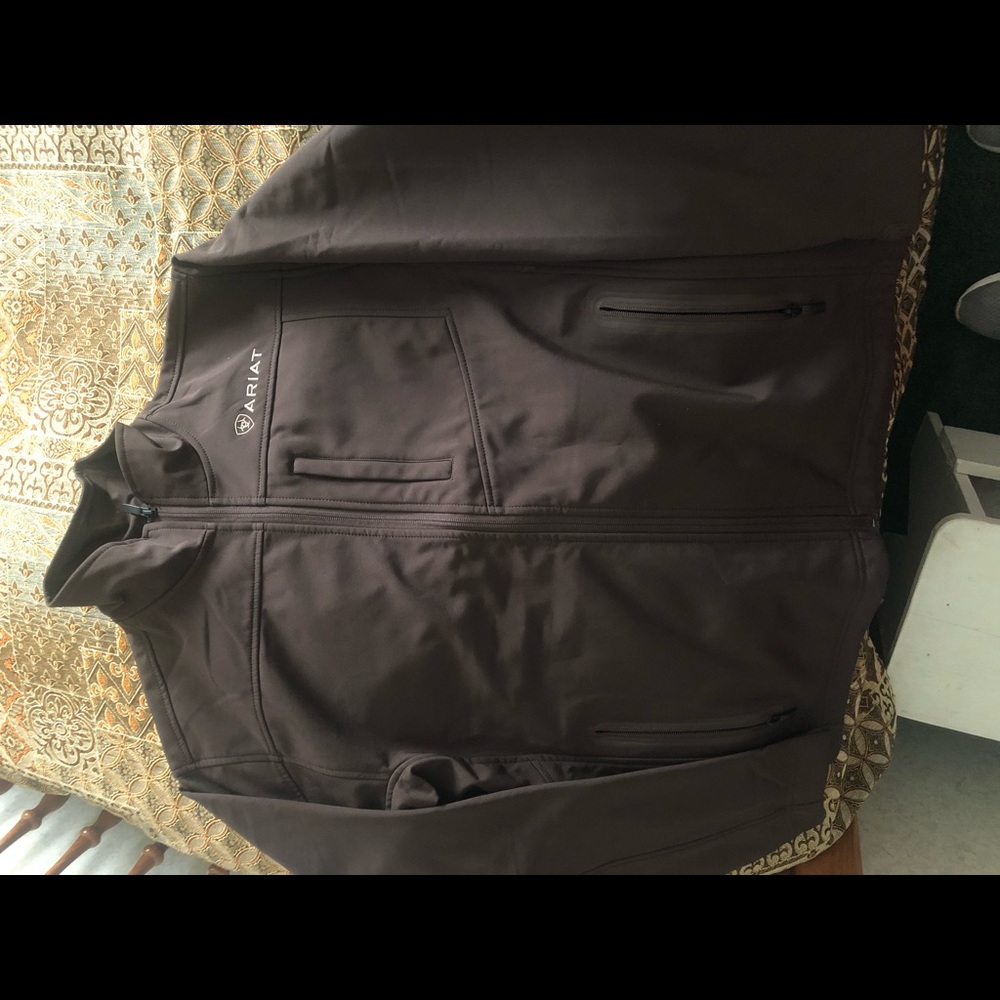 Men’s Ariat jacket new